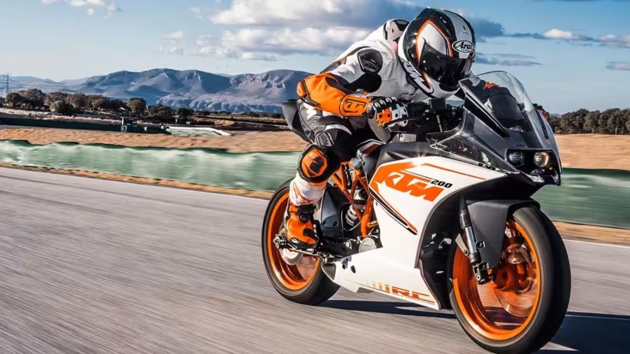 KTM RC450 Leaks Point to the Brand’s First Affordable Twin Cylinder Sportsbike for Global Riders